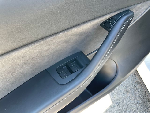 Used 2021 Tesla Model Y Long Range 4D Sport Utility