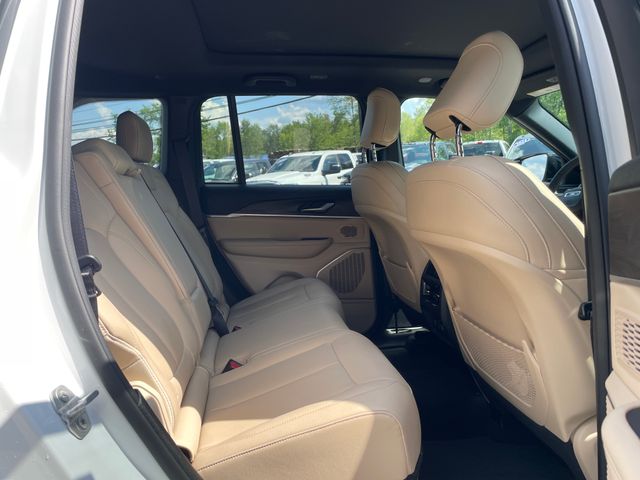 2023 Jeep Grand Cherokee 4xe - Bright White Clearcoat exterior view 15