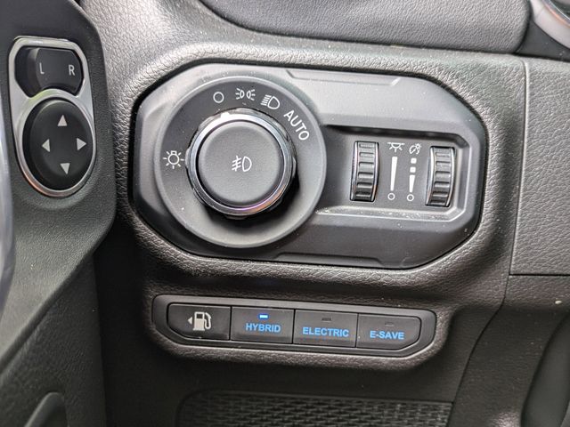 2022 Jeep Wrangler 4xe Unlimited Sahara 4x4