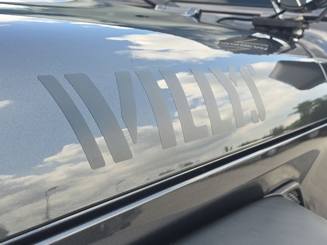 2021 Jeep Wrangler Unlimited Willys:L43469A