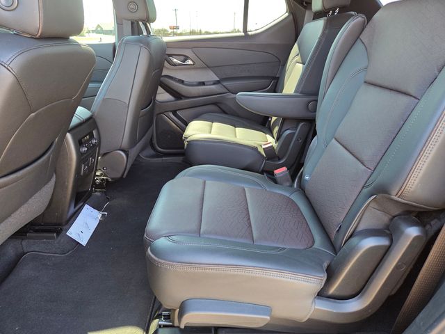 2023 Chevrolet Traverse AWD High Country