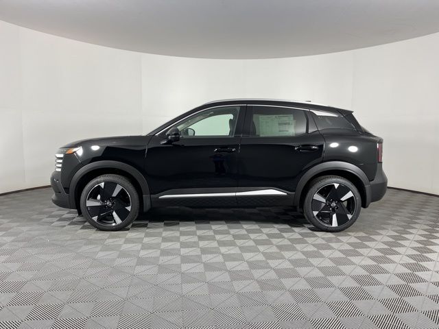 2025 Super Black Nissan Kicks SR FWD SUV