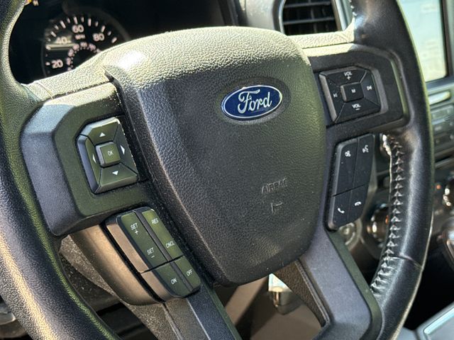 Used 2018 Gray Ford XLT image 25