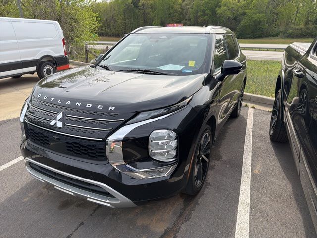 2022 Mitsubishi Outlander SEL