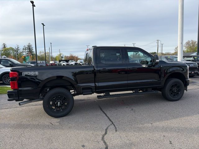 New 2026 Black Ford XLT image 2