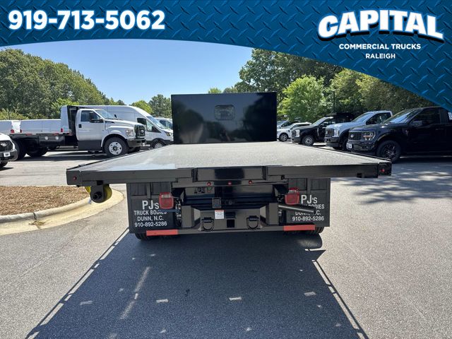 New 2025 White Ford XLT 16FT FLATBED image 9
