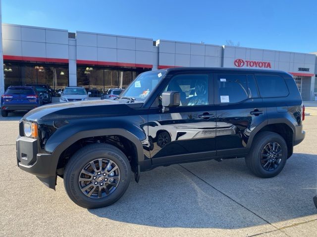 2025 Toyota Land Cruiser  photo