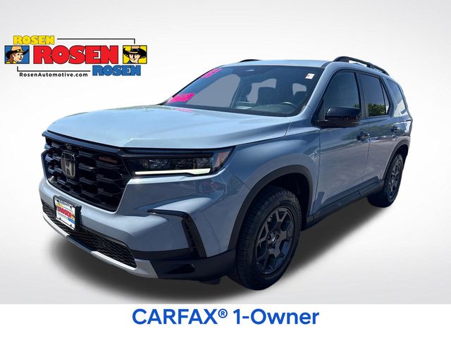 Sonic Gray Pearl 2025 Honda Pilot SUV / Crossover All-Wheel Drive Automatic