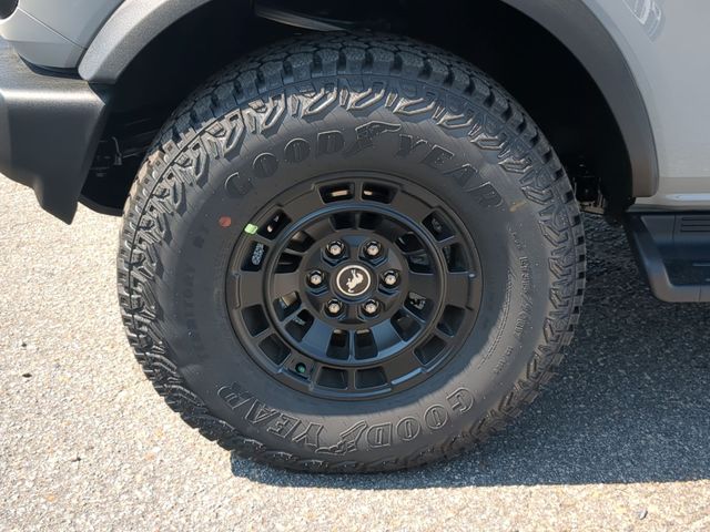 New 2026 Avalanche Gray Ford Base image 18