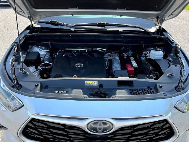 Used 2020 Toyota Highlander SUV
