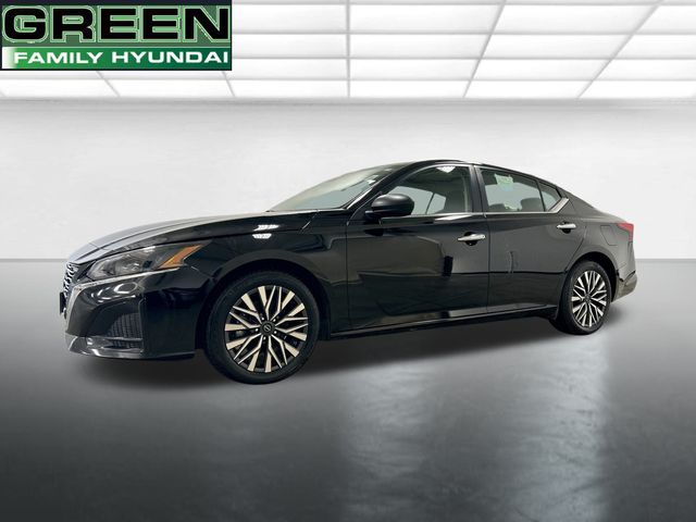 2024 Nissan Altima 2.5 SV FWD