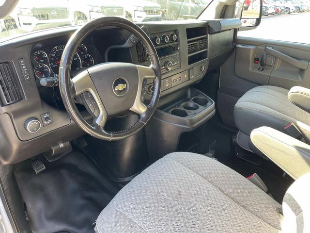 2018 Chevrolet Express 2500 LT 15