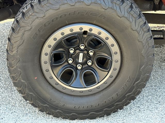 Used 2022 Orange Ford Raptor image 9