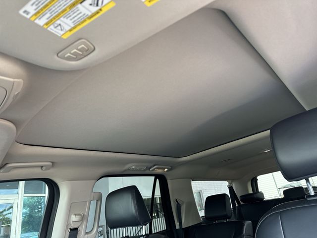 Used 2023 White Ford XLT image 22