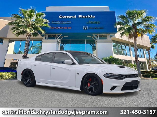 White Knuckle Clearcoat 2019 Dodge Charger SRT Hellcat RWD Sedan Rear-Wheel Drive 8-Speed Automatic