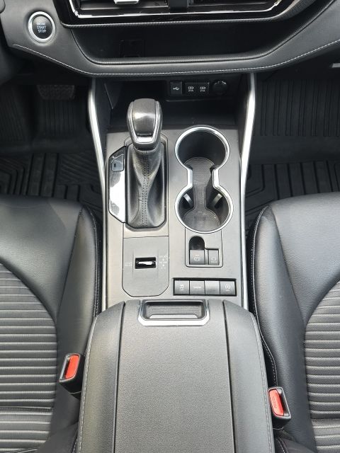 2021 Toyota Highlander XSE:44527B