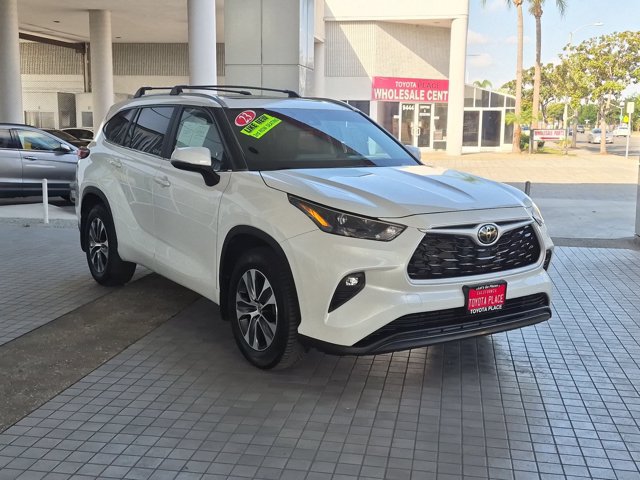 Used 2023 Toyota Highlander SUV