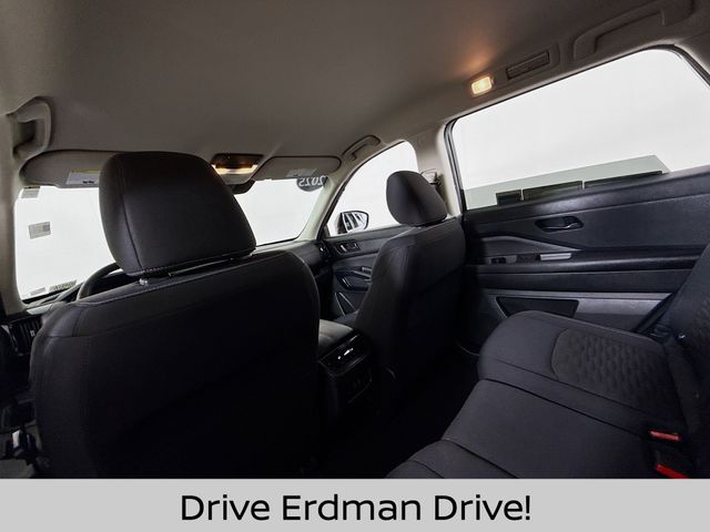 Used 2025 Nissan Pathfinder SUV