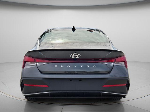 2026 Hyundai Elantra - $23,295