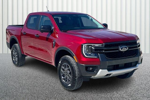 Ruby Red Metallic 2025 Ford Ranger XLT SuperCrew 4WD Pickup Truck Four-Wheel Drive Automatic