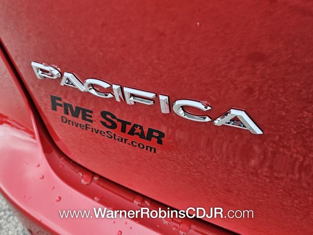 New 2026 Red Chrysler Select image 11