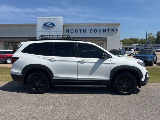 White 2022 Honda Pilot TrailSport AWD SUV / Crossover All-Wheel Drive 9-Speed Automatic