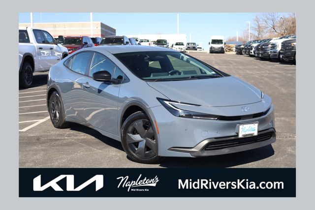 2023 Toyota Prius Limited FWD