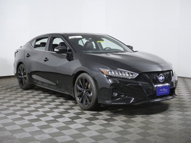 Super Black 2023 Nissan Maxima SR FWD Sedan Front-Wheel Drive Continuously Variable Transmission