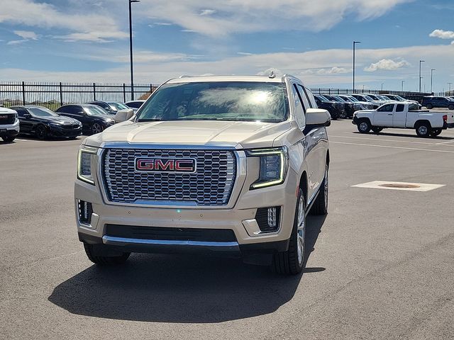  2023 GMC Yukon XL Denali 4WD   