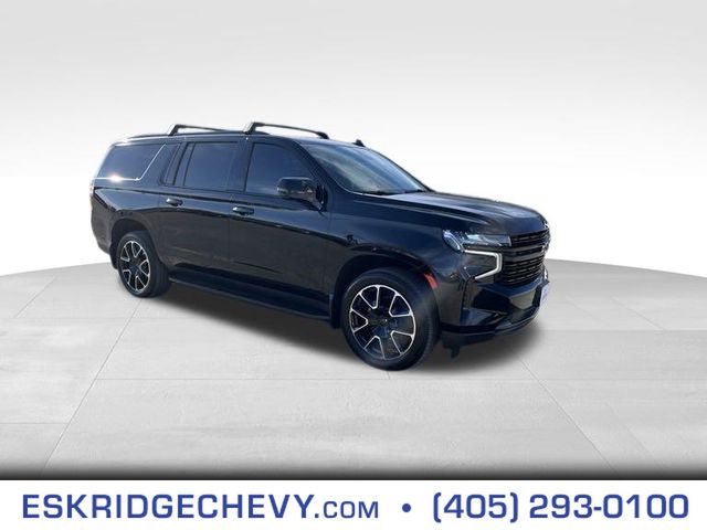 2023 Chevrolet Suburban RST 8