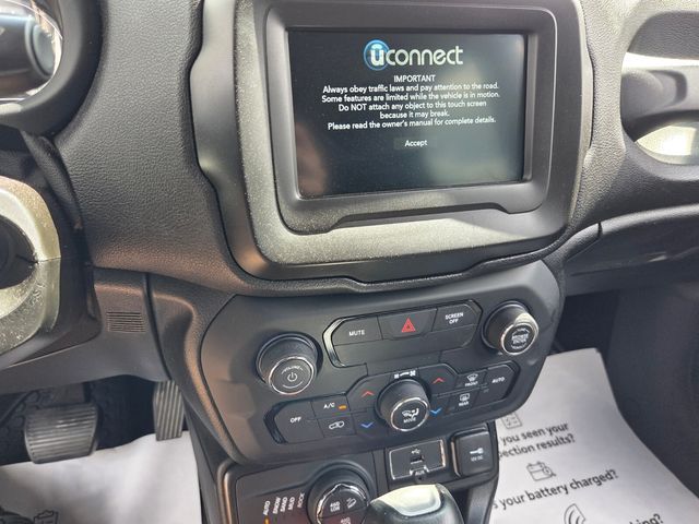 Used 2020 Red Jeep Trailhawk image 20