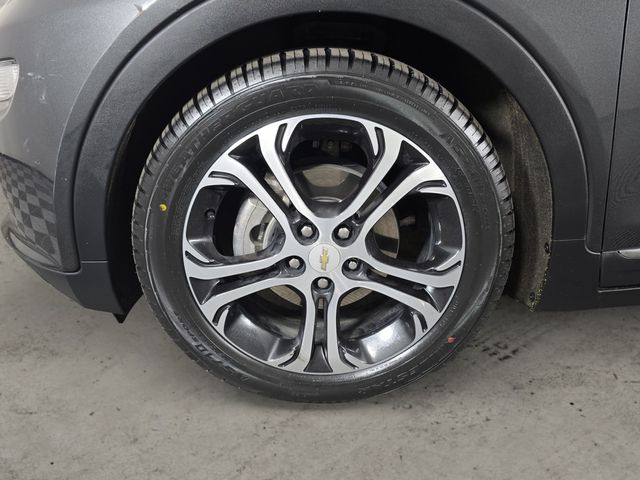 Used 2019 Gray Chevrolet Premier image 9