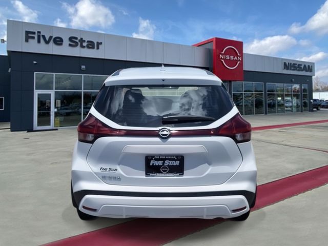 New 2025 White Nissan S image 3