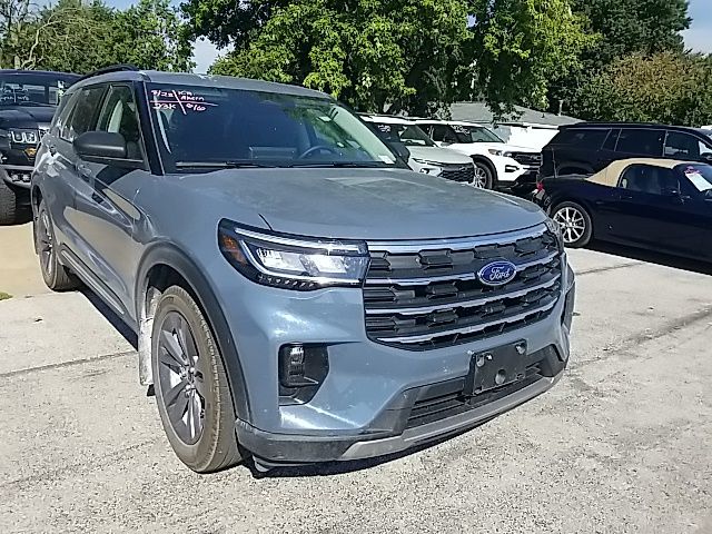 Used 2025 Ford Explorer SUV