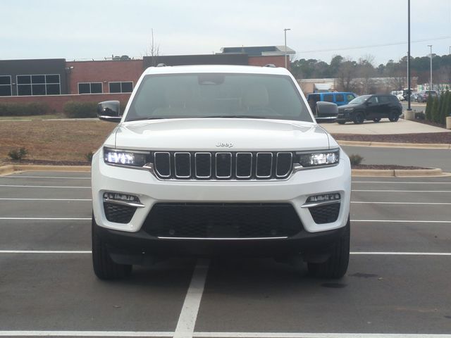 Used 2022 White Jeep 4xe image 16