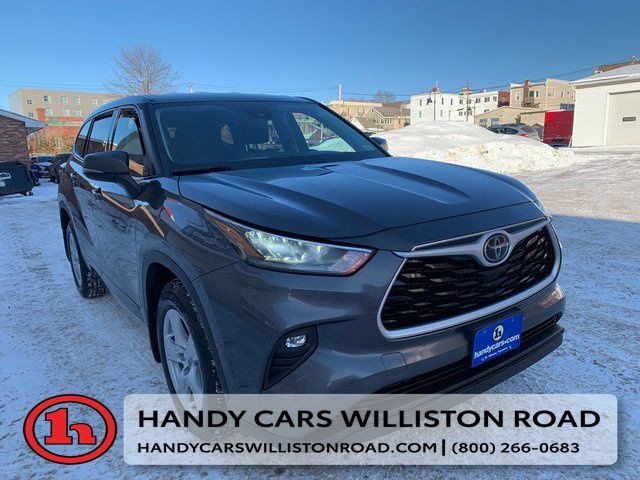 2020 Toyota Highlander LE