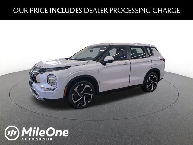 White Diamond 2023 Mitsubishi Outlander SUV / Crossover All-Wheel Drive Continuously Variable Transmission