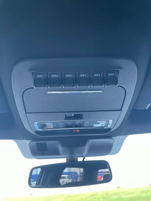 Used 2023 White Ford Raptor image 29