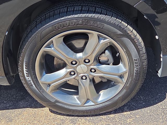 Used Car 2017 Dodge Journey  Crossroad For Sale Under $10,000 In Plainview, Texas