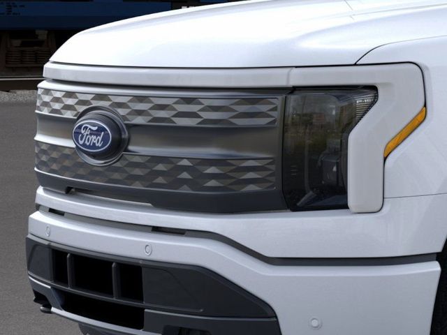 2025 Ford F-150 Lightning Lariat