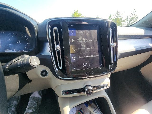 Used 2019 Volvo XC40 SUV