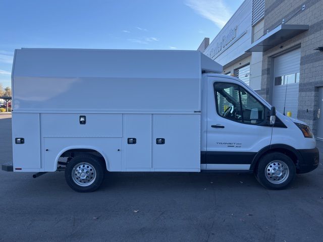 New 2024 Oxford White Ford Base image 5