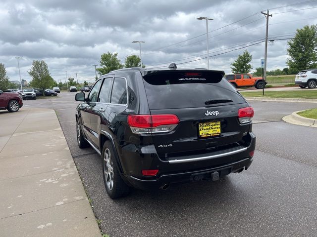 2021 Jeep Grand Cherokee Overland - Diamond Black exterior view 7