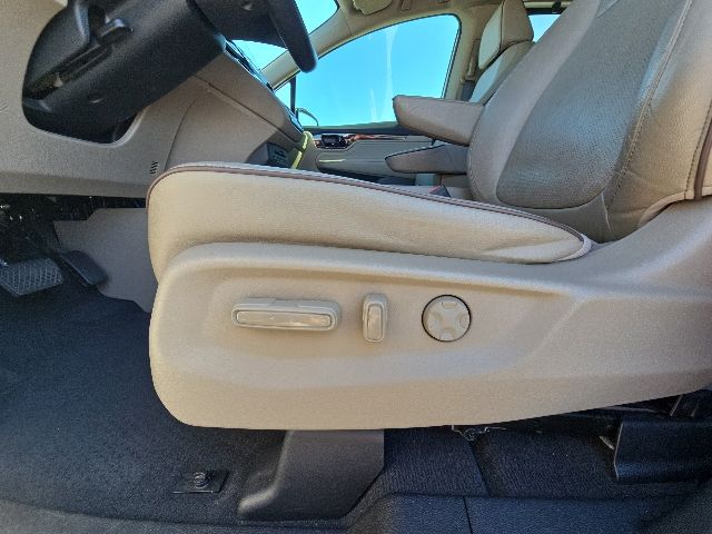 2023 Honda Odyssey Elite:B02324