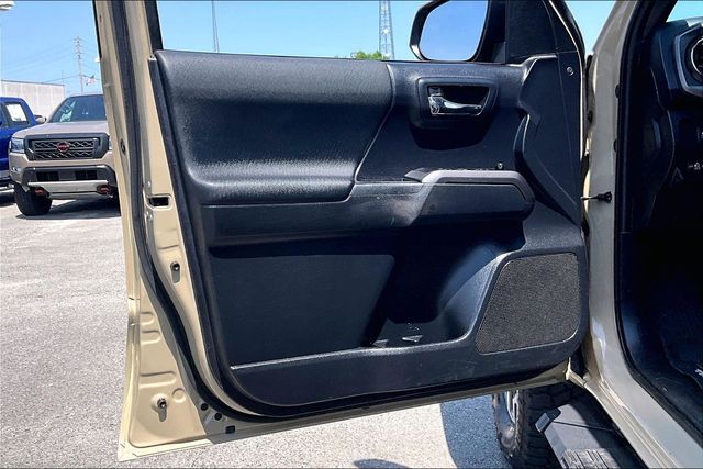 Used 2020 Toyota Tacoma TRD Off-Road 4D Double Cab