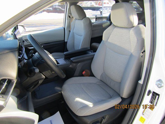 used 2024 Toyota Sienna car, priced at $40,999