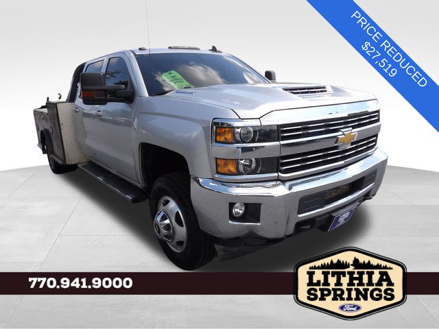 Silver Ice Metallic 2018 Chevrolet Silverado 3500HD Pickup Truck Four-Wheel Drive 6-Speed Automatic