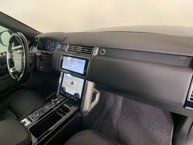 2022 Land Rover Range Rover Westminster 39