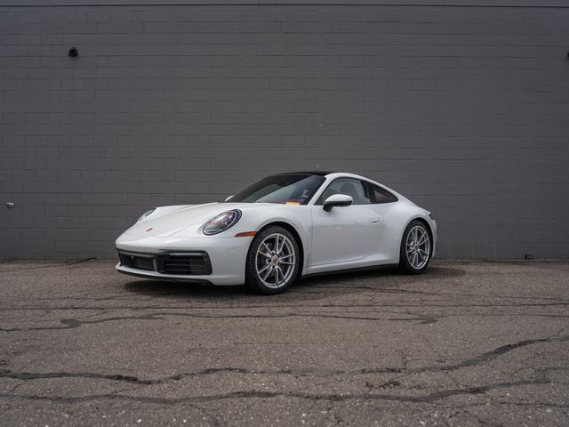White 2022 Porsche 911 Carrera Coupe RWD Coupe Rear-Wheel Drive 8-Speed Automatic
