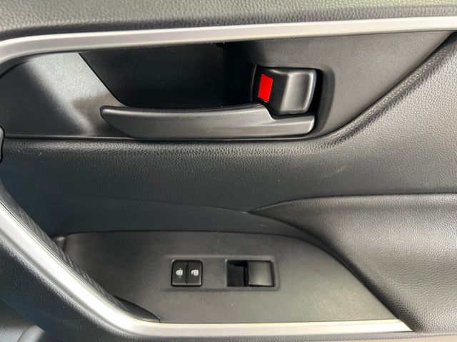 Used 2019 Toyota RAV4 SUV